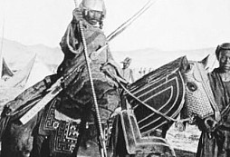 Tibet není jen zemí pobožných horalů. V minulosti šlo o velice obávané válečníky, před kterými se třásla i Čína
