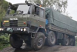 Tatra 810 a 815 v akci v rámci výcviku 71. mechanizovaného praporu