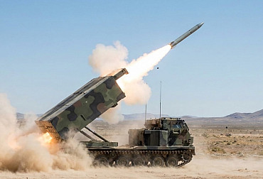 HIMARS na steroidech? 80 000 wolframových kuliček smrti. Nová americká raketa vymaže z mapy cokoli v cestě
