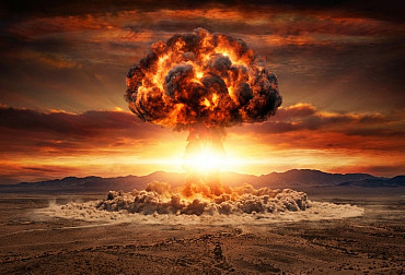 Jaderná panika na výročí invaze: Proč Rusko znovu mluví o jaderných zbraních na Ukrajině