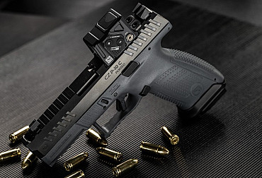 Česká zbrojovka představuje CZ P-10 C PORTED COA