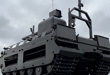 Video: Ruský robot poprvé pálil. Na korbě měl překvapivou severokorejskou zbraň