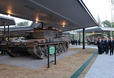 Šokující expozice v Pchjongjangu: Severní Korea ukázala ukořistěné tanky z Ukrajiny